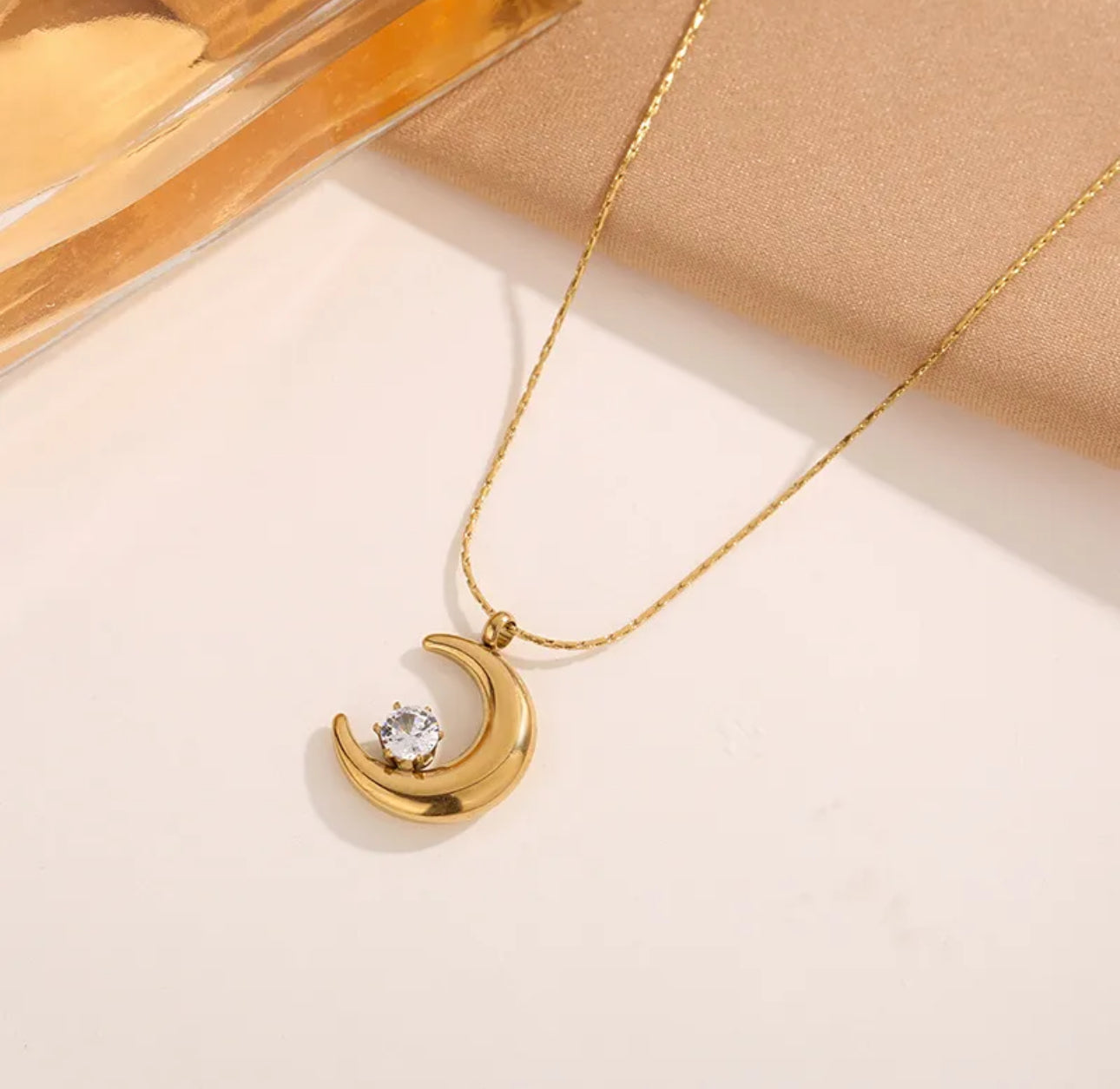 Betül Necklace - Gold