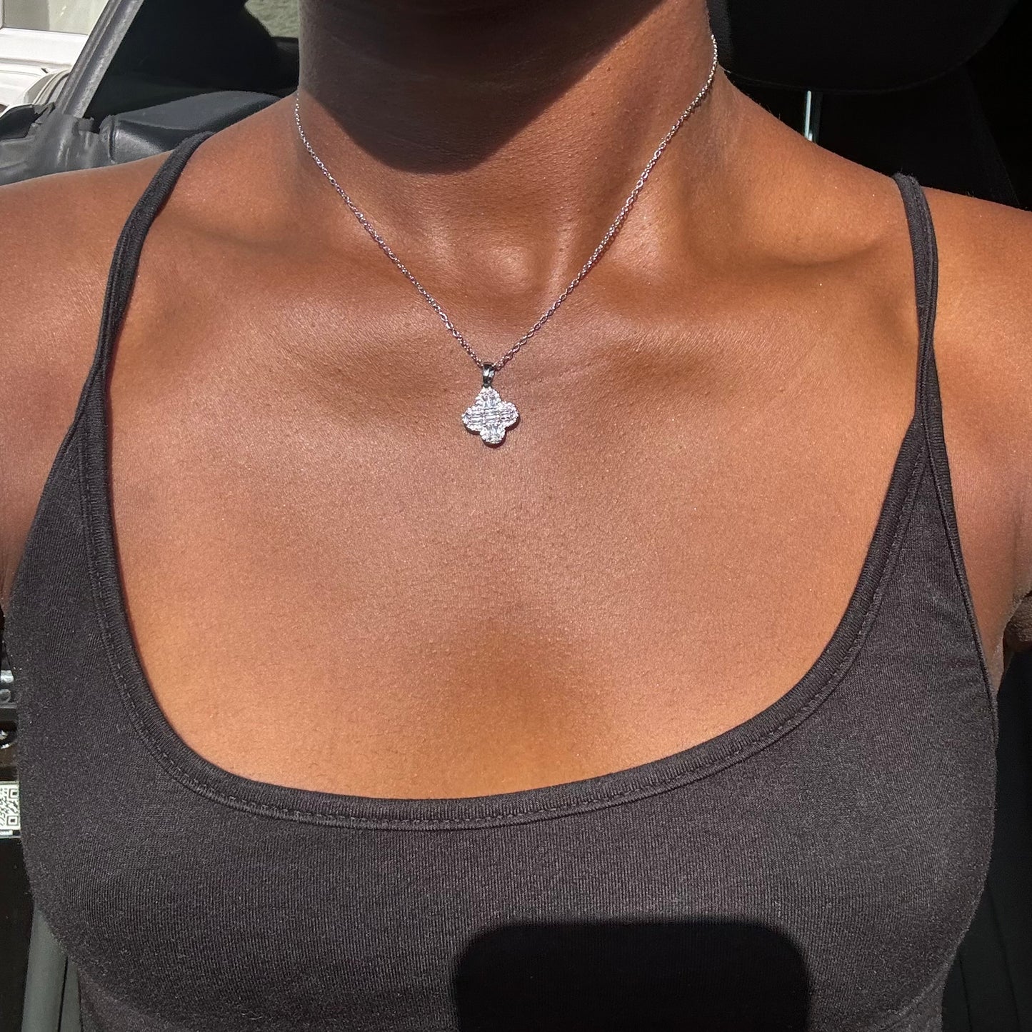 Luxe Clover Necklace - Silver